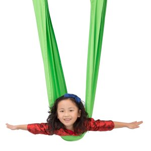 Juego de equilibrio y movimiento, estimulación temprana